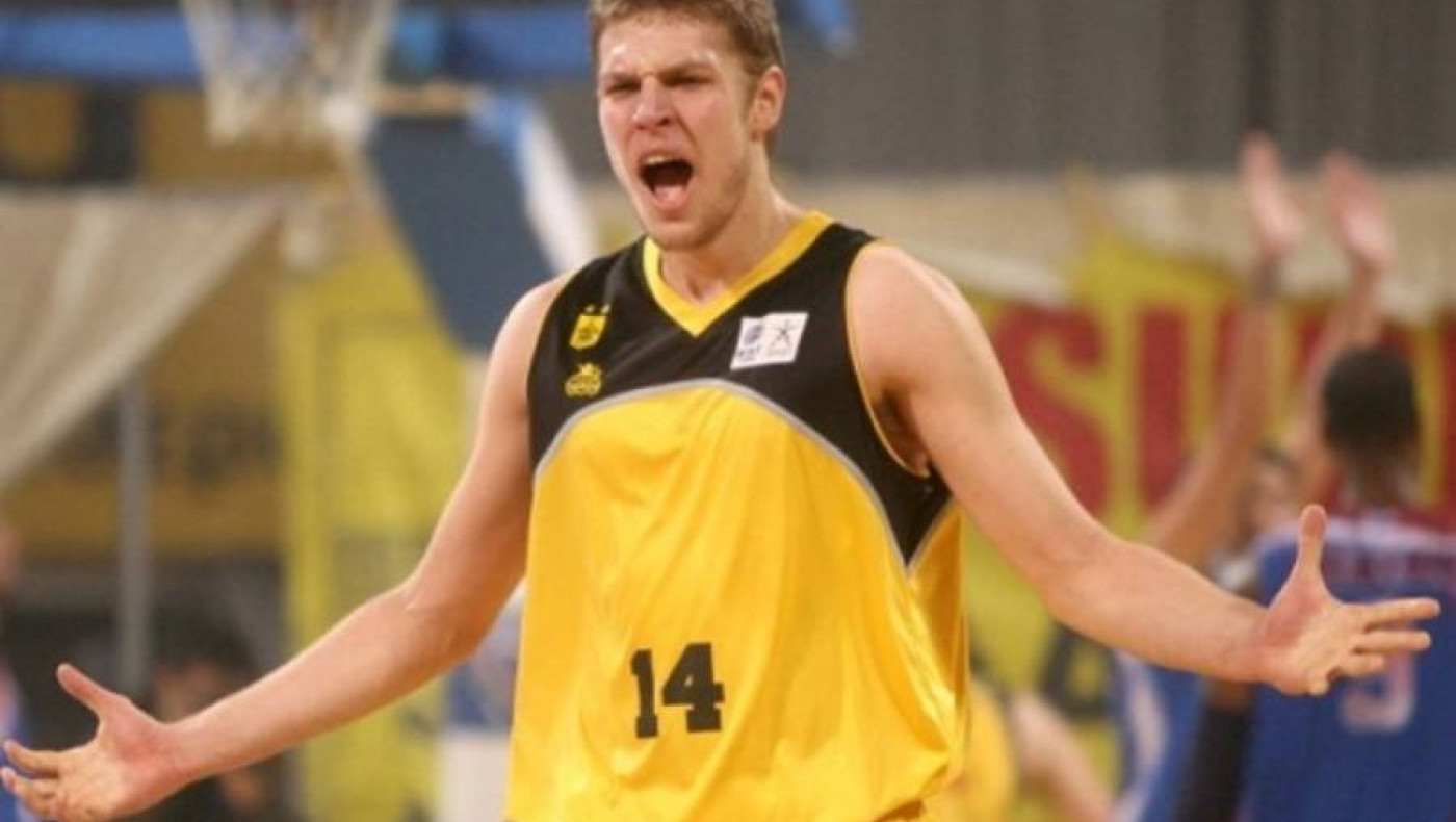 Για την ελληνική υπηκοότητα ο Βεζένκοφ