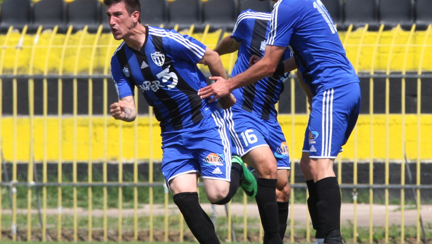 Στο προσκήνιο Σαμαράς, Γκέσιος για Απόλλωνα