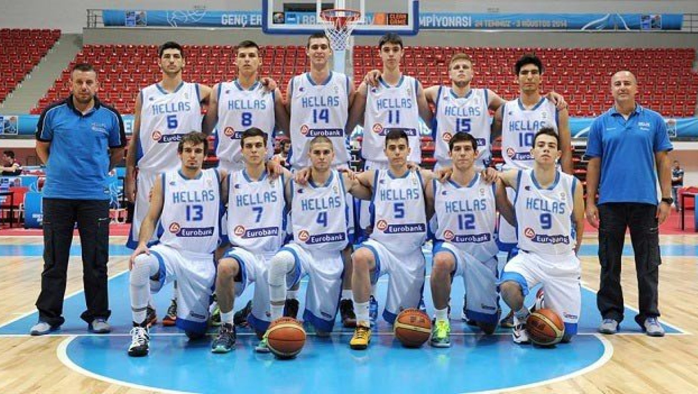 Show Χαραλαμπόπουλου και πρόκριση για τους Εφήβους