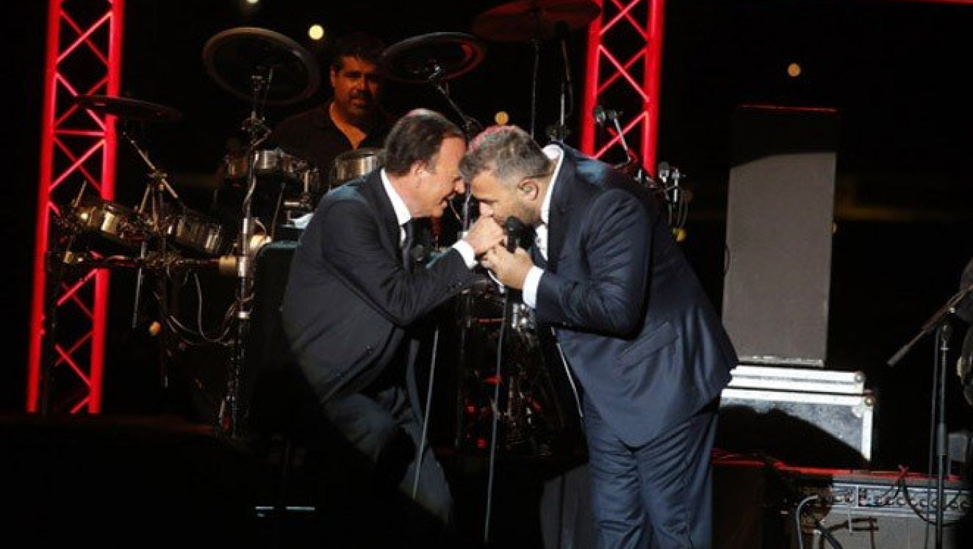 Πρόεδρος έδωσε 25.000 ευρώ στη συναυλία Ρέμου-Ιγκλέσιας