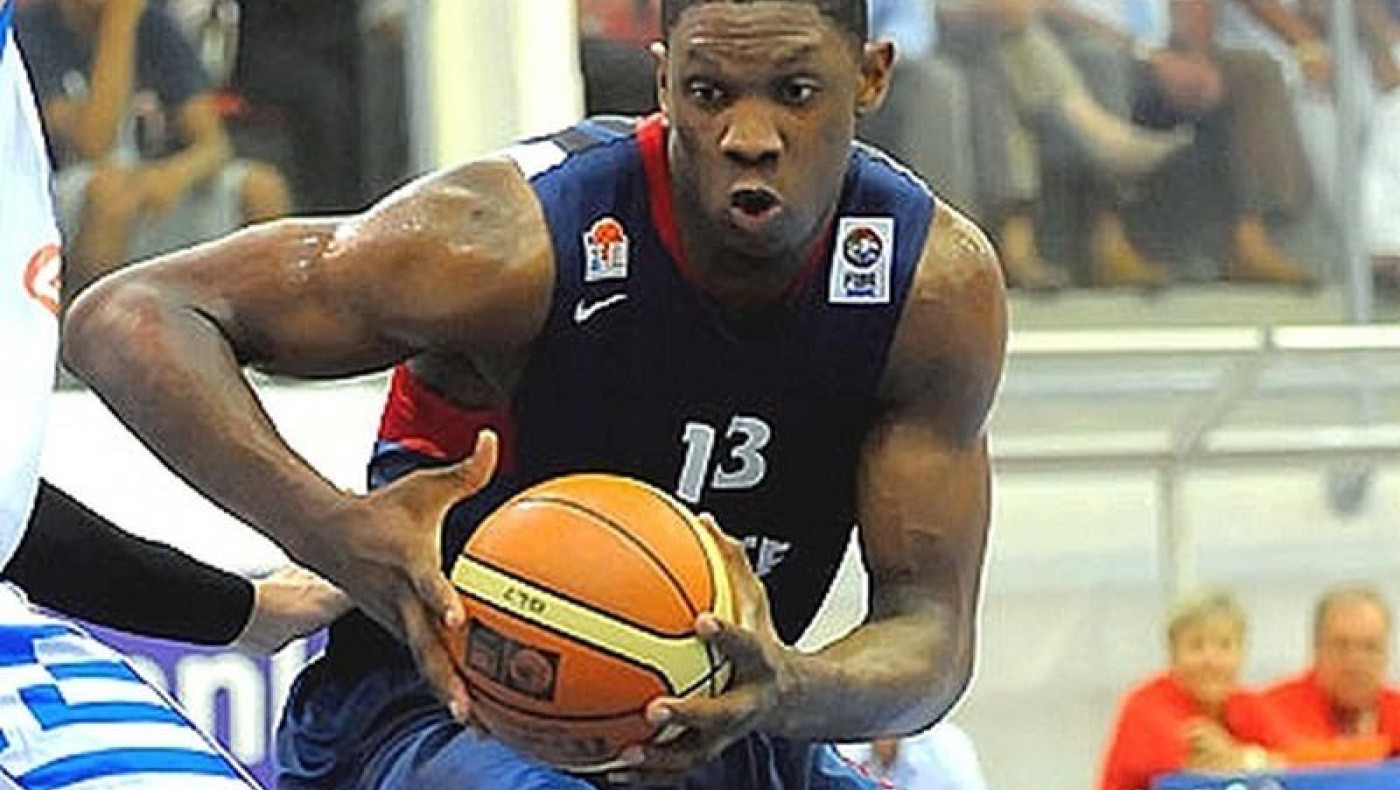 Απών και ο Σεραφέν από το Μουντομπάσκετ