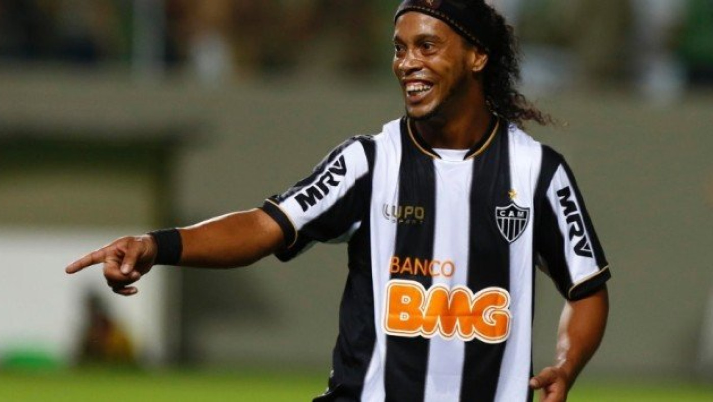 Και η Ρεντ Μπουλ για Ροναλντίνιο!