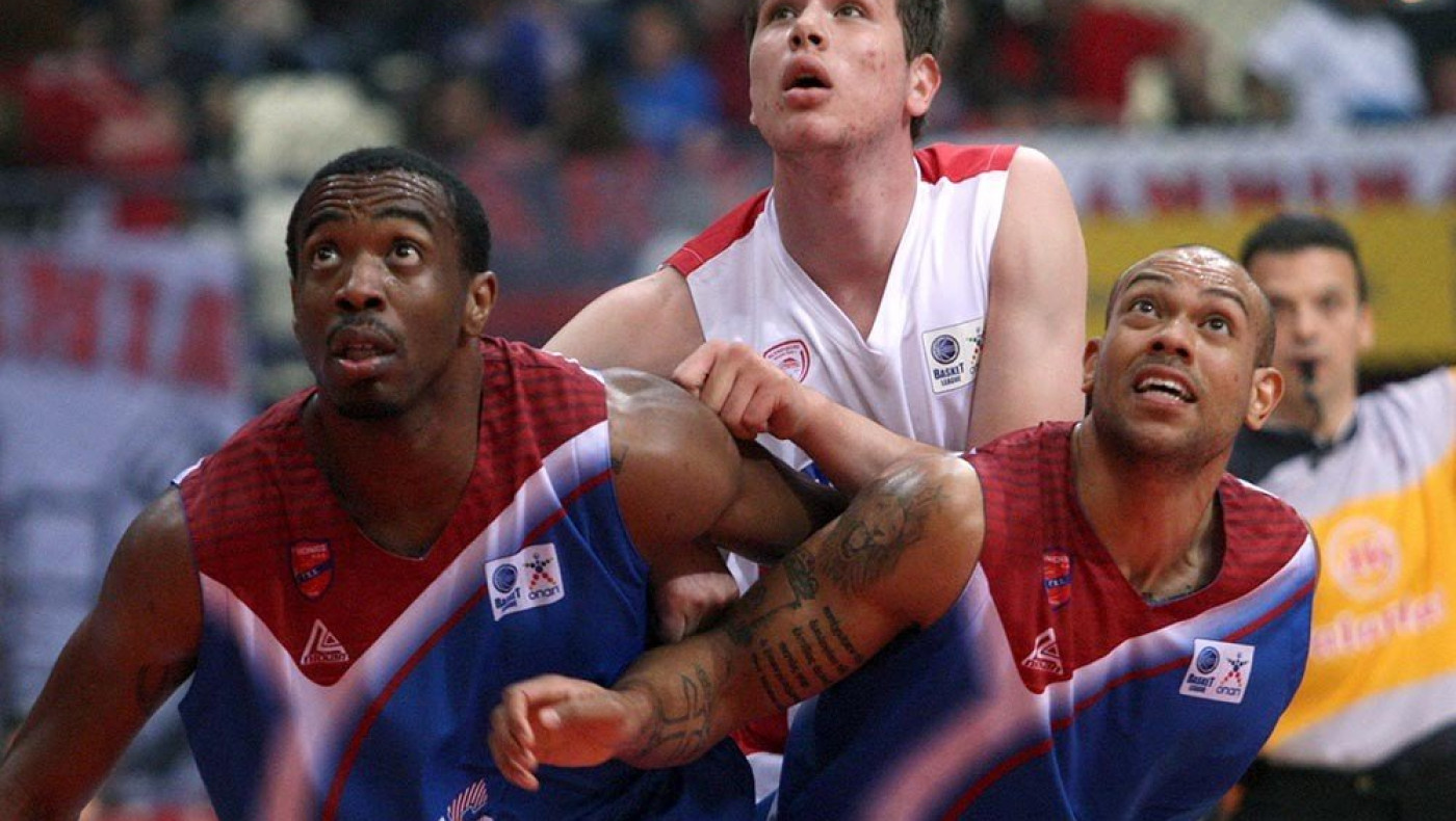 Ιδανικό σενάριο με  Κάρτερ - Λάνγκφορντ