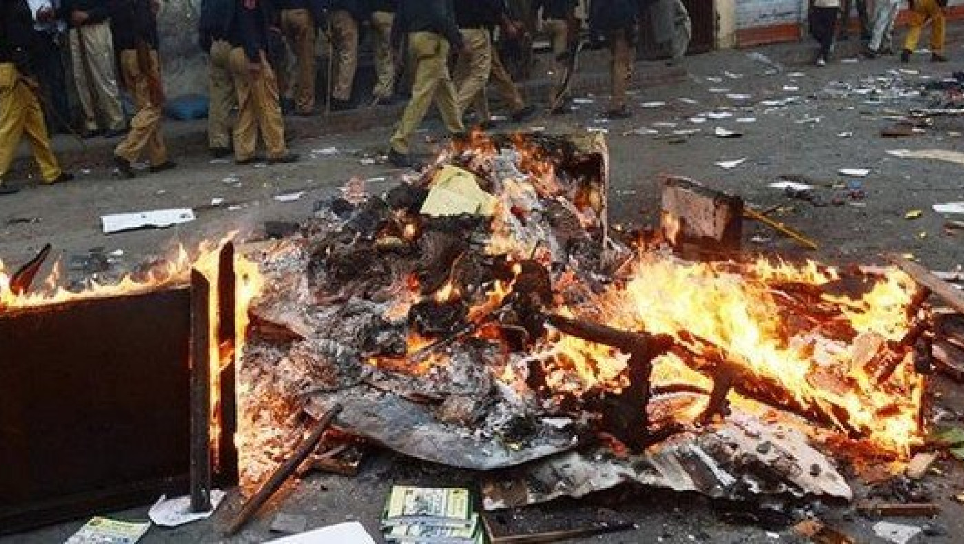 Πακιστάν: δύο παιδιά κ μια γυναίκα νεκροί λόγω "βλασφημίας" στο facebook 