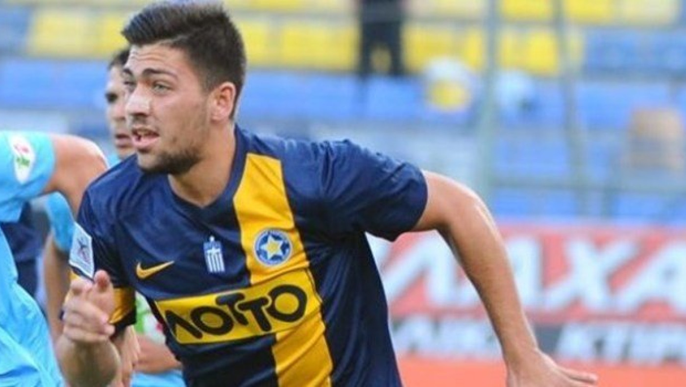 Δανεικός στον Πανιώνιο ο Μπακασέτας