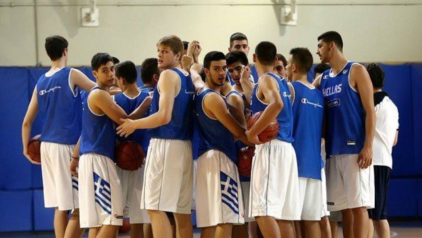 Θριαμβευτικά στους «4» οι Έφηβοι!