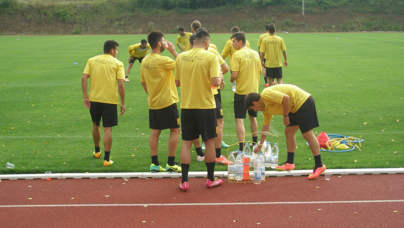 Προπόνηση υπό βροχή (vds)