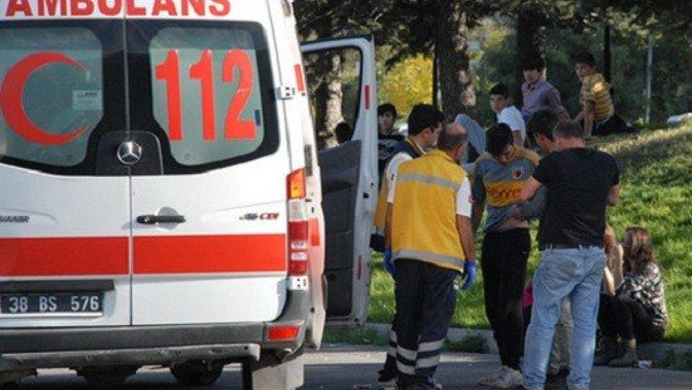 Πετροπόλεμος πριν το Καϊσέρισπορ-Φενέρ (pics)