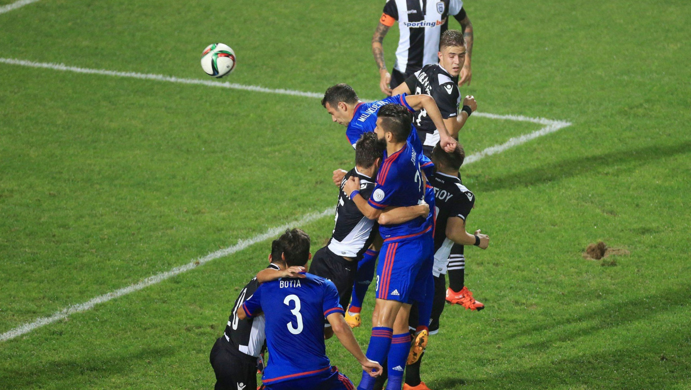 Να χάνεις κεφαλιές έτσι…