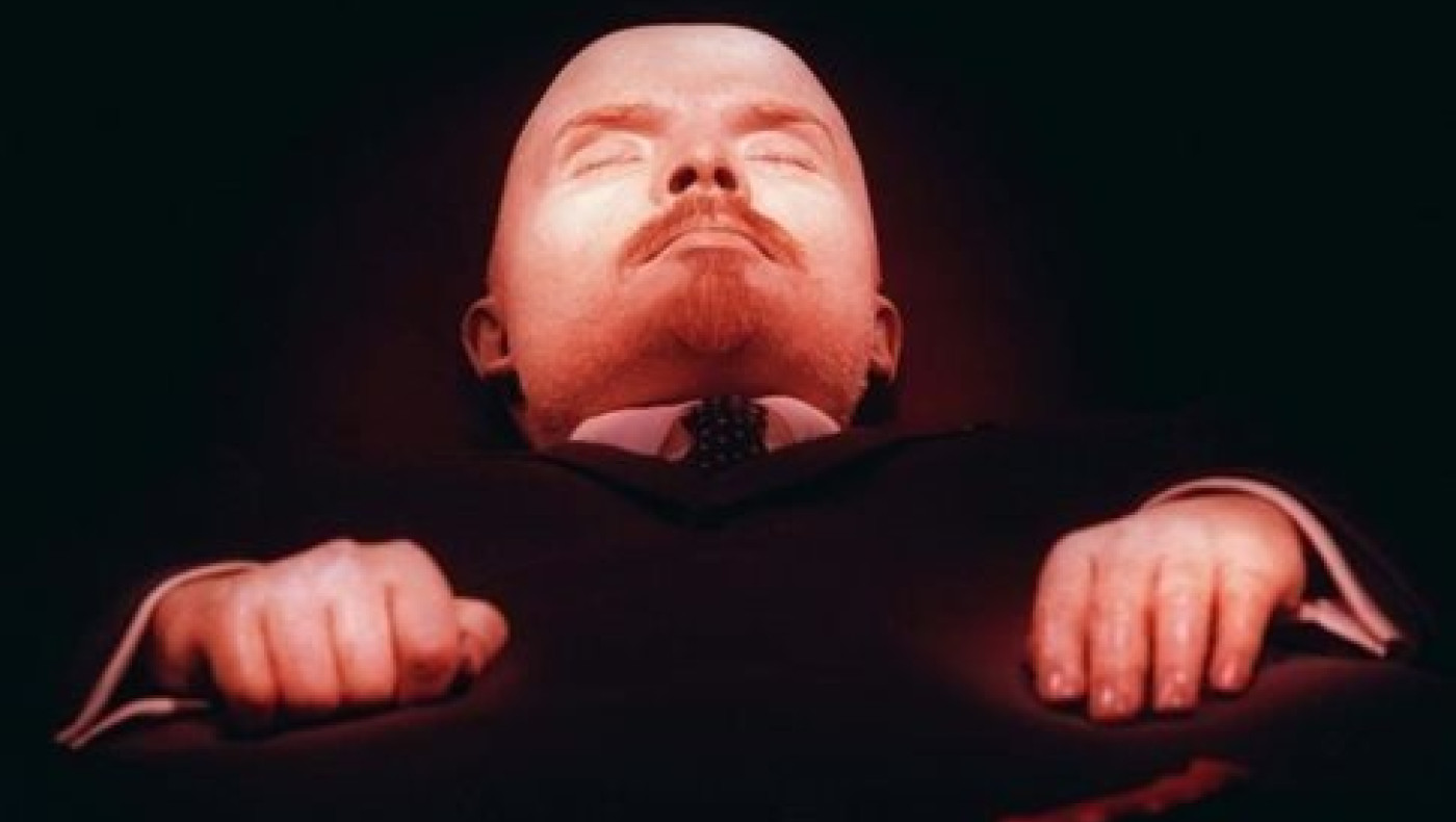 Να πώς ο Λένιν δείχνει τόσο φρέσκος στα 145!