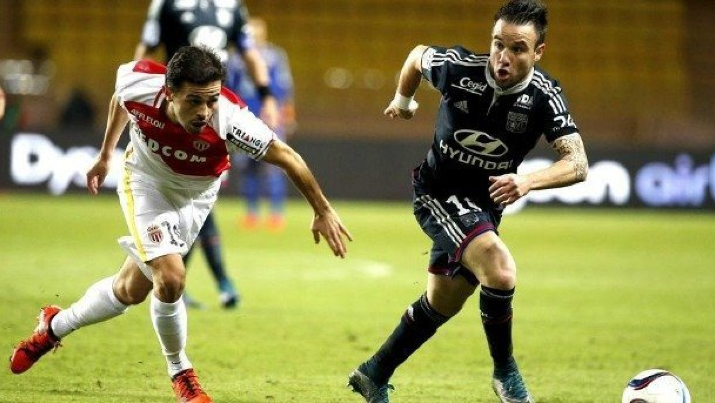 Όρθια η Λυών