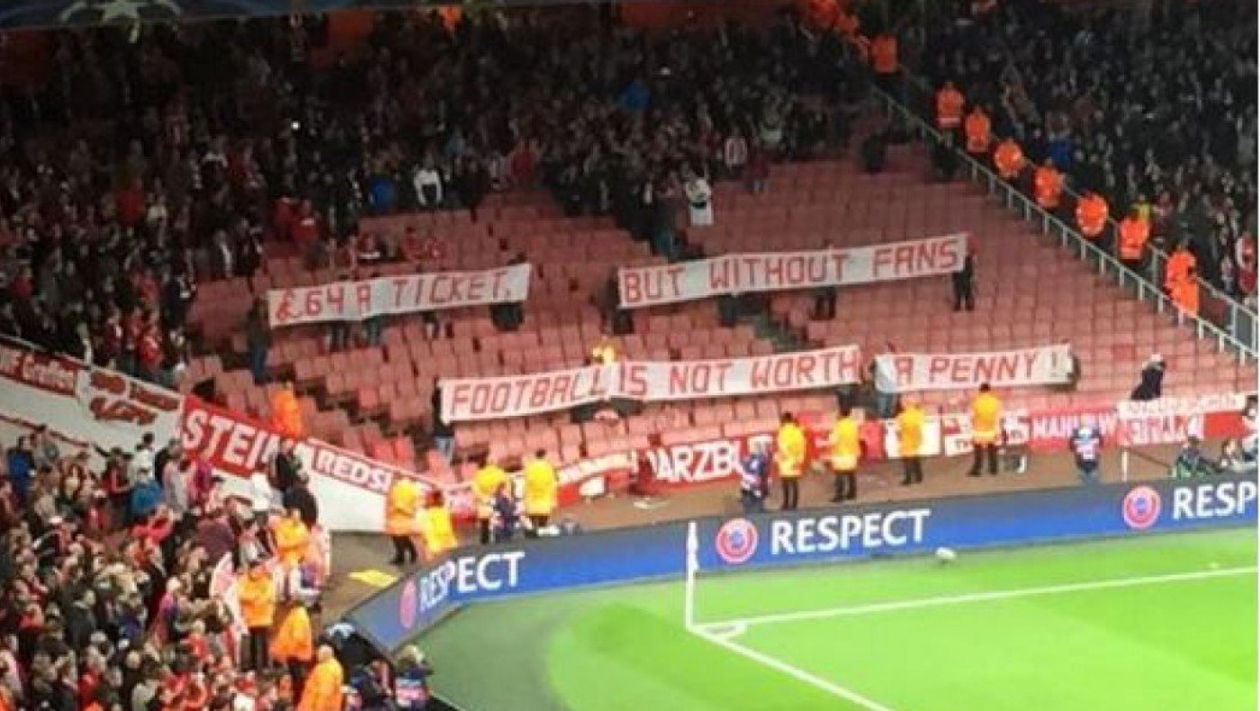 Συμβολική αποχή οπαδών της Μπάγερν στο Λονδίνο