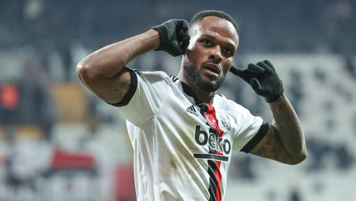 Στο στόχαστρο του ΠΑΟΚ ο Λάριν σύμφωνα με δημοσίευμα του εξωτερικού