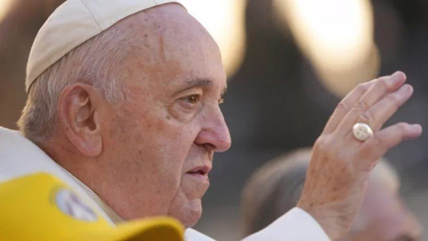 Πάπας Φραγκίσκος: «Η ομοφυλοφιλία είναι αμαρτία αλλά δεν είναι έγκλημα»