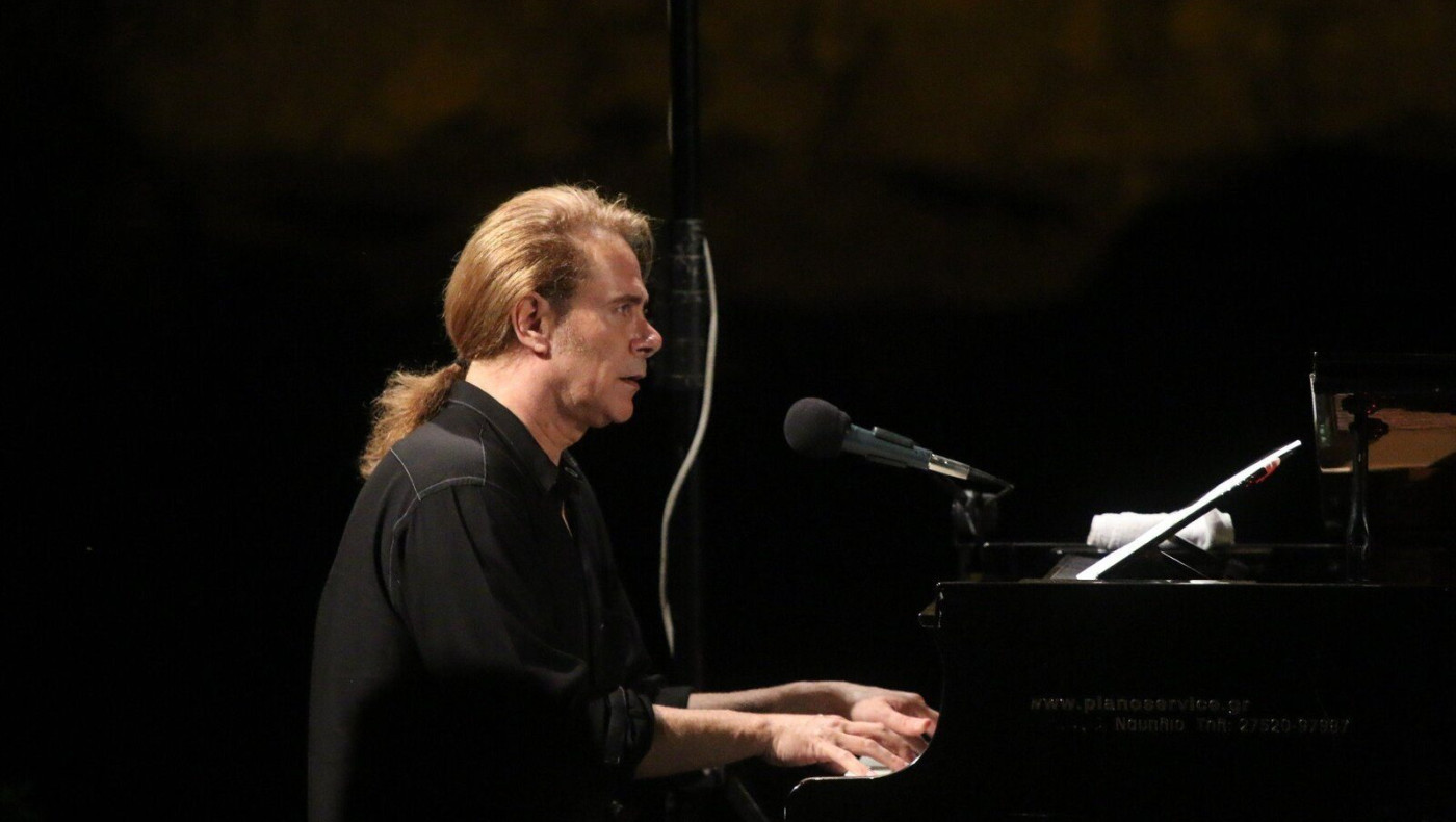 Κορκολής: «Το τσιγάρο με κατέστρεψε, δίνω μια μάχη συνεχώς με τον καρκίνο»