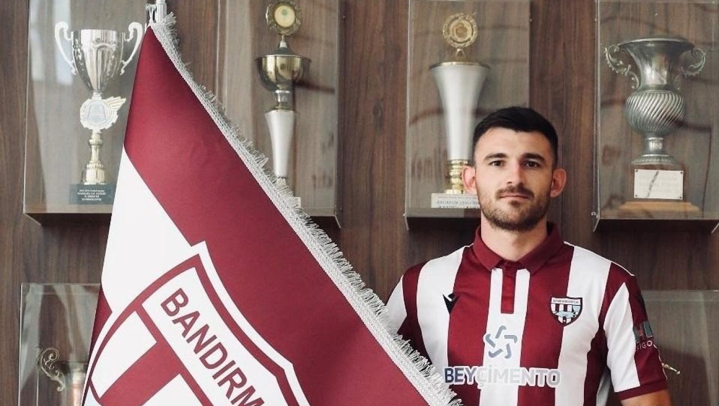 Ιωνικός: «Ψήνει» την επιστροφή του Μάνου στην Ελλάδα