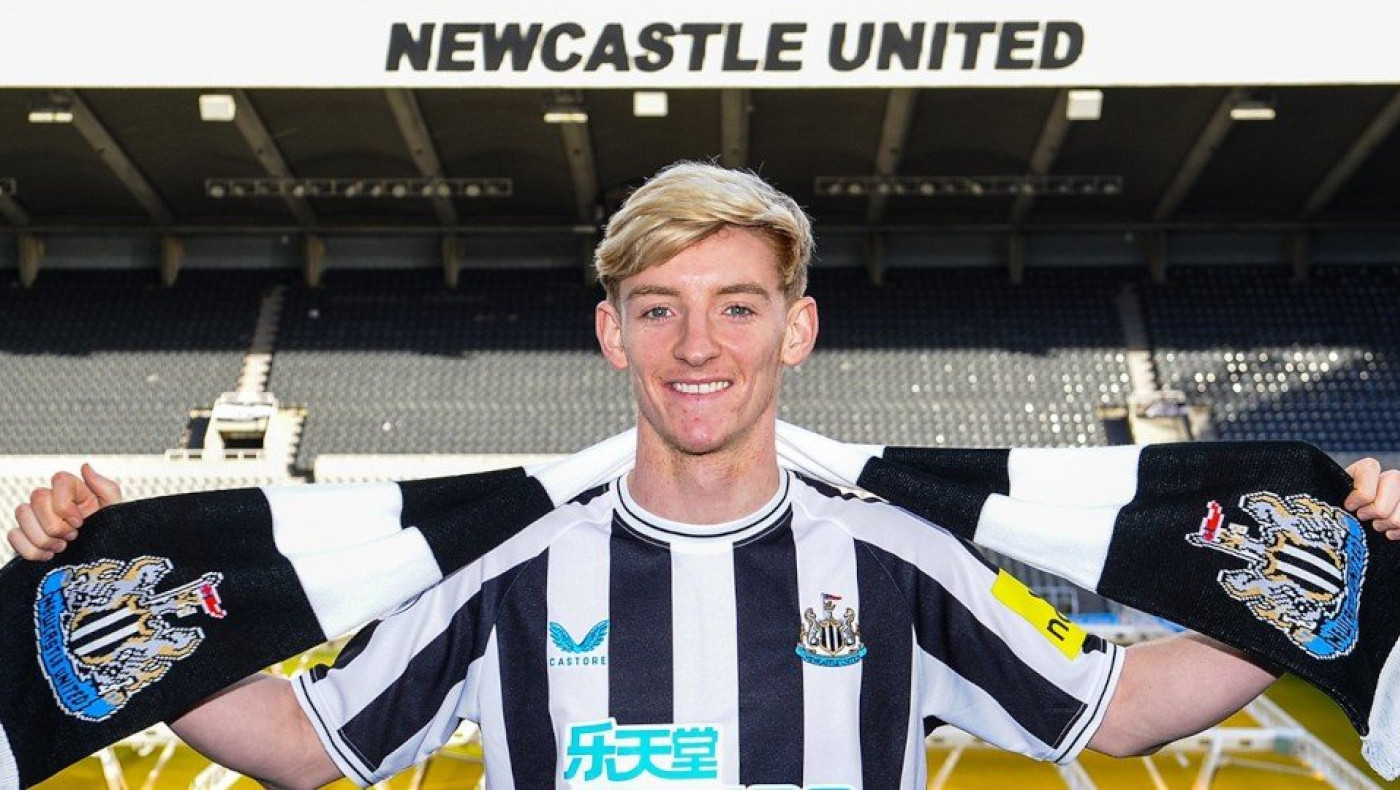 Νιουκάστλ: Με φυλάκιση κινδυνεύει Γκόρντον, οδηγούσε χωρίς δίπλωμα