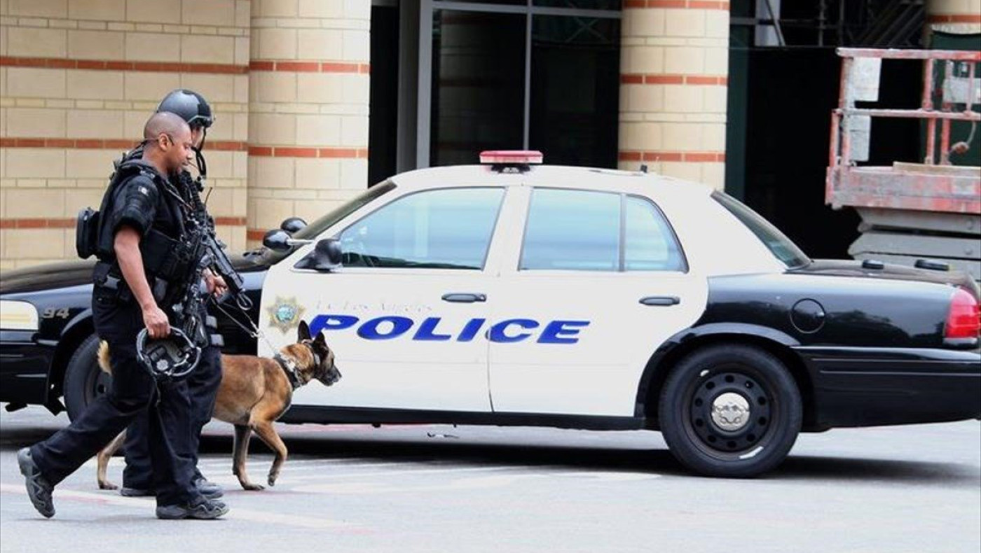 ΗΠΑ: Η αστυνομικός που έκανε σεξ με 7 συναδέλφους της περιγράφει πως... ξέφυγε