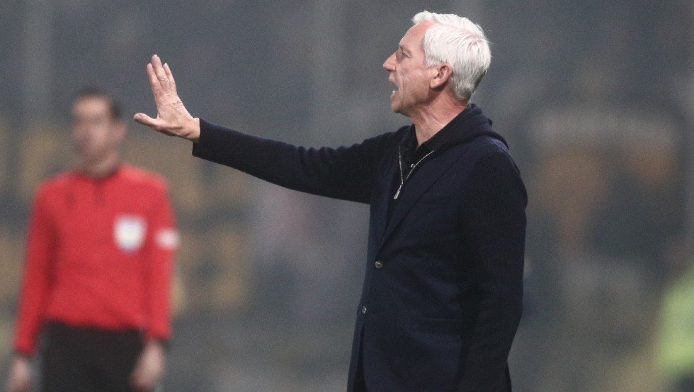 Η εύκολη λύση είναι η απόλυση του προπονητή, το δύσκολο είναι να προσληφθεί ένας ικανότερος και να του δοθούν όλα τα «εργαλεία» για την επιτυχία