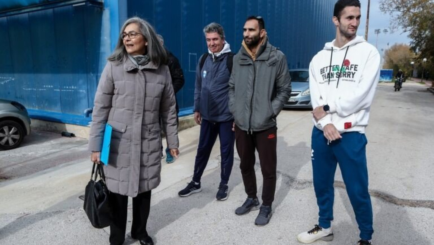 Σακοράφα: «Δεν θα φύγει κανείς από τον Άγιο Κοσμά»