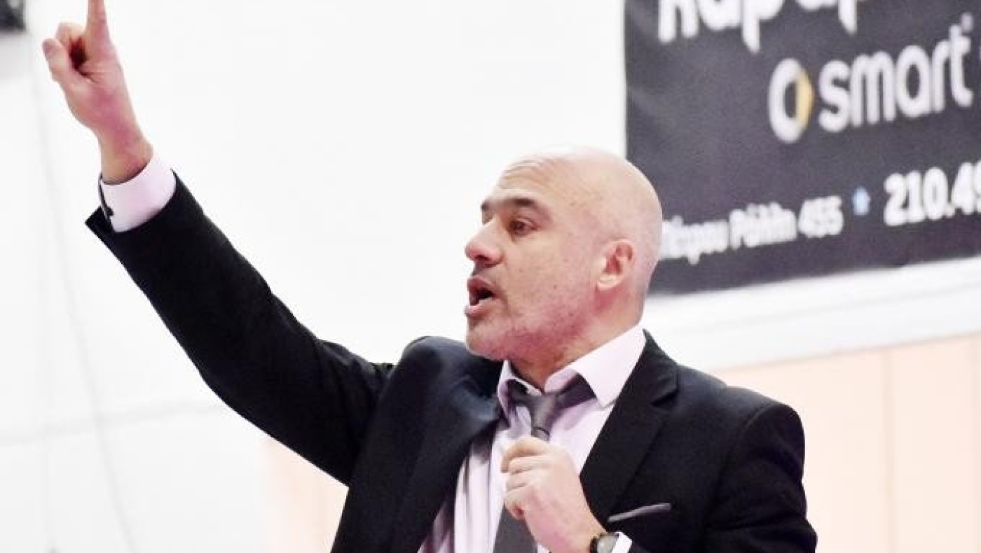 Ιωνικός-ΠΑΟΚ: Χαμός με Μάντζαρη και Λυκογιάννη