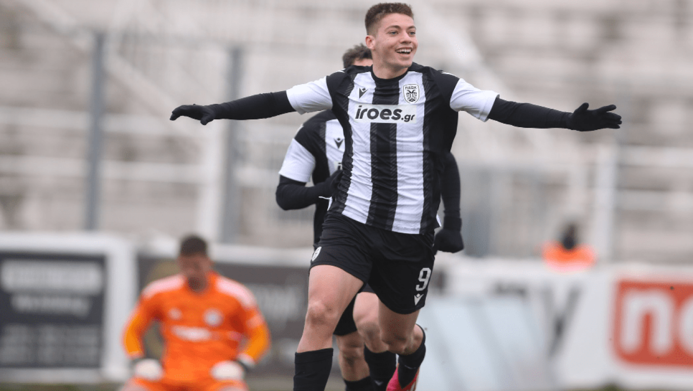 Ξένη σελίδα στο twitter παρουσίασε τον Στέφανο Τζίμα