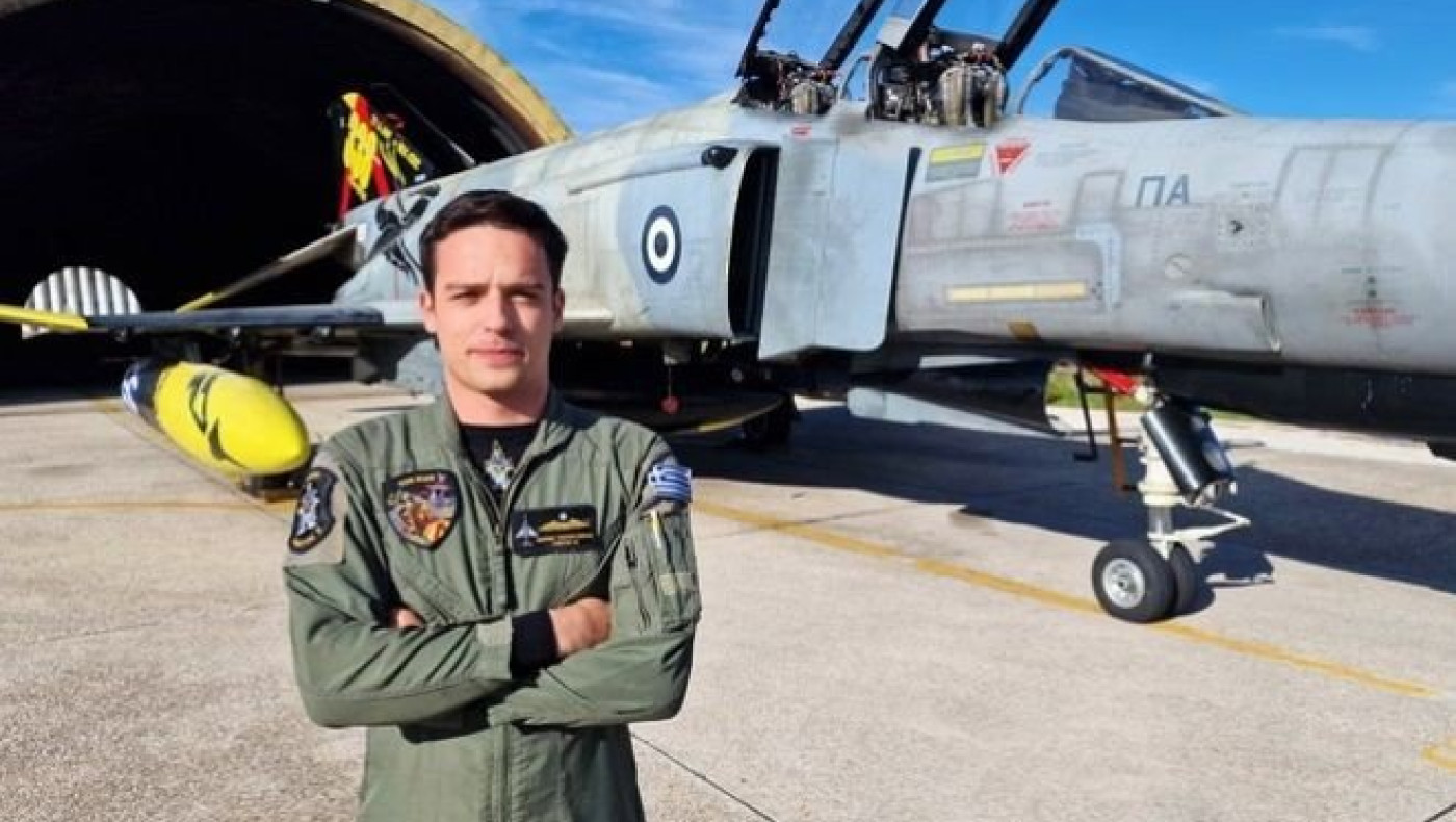 Το «ύστατο χαίρε» στον υποσμηναγό Τουρούτσικα (live streaming)