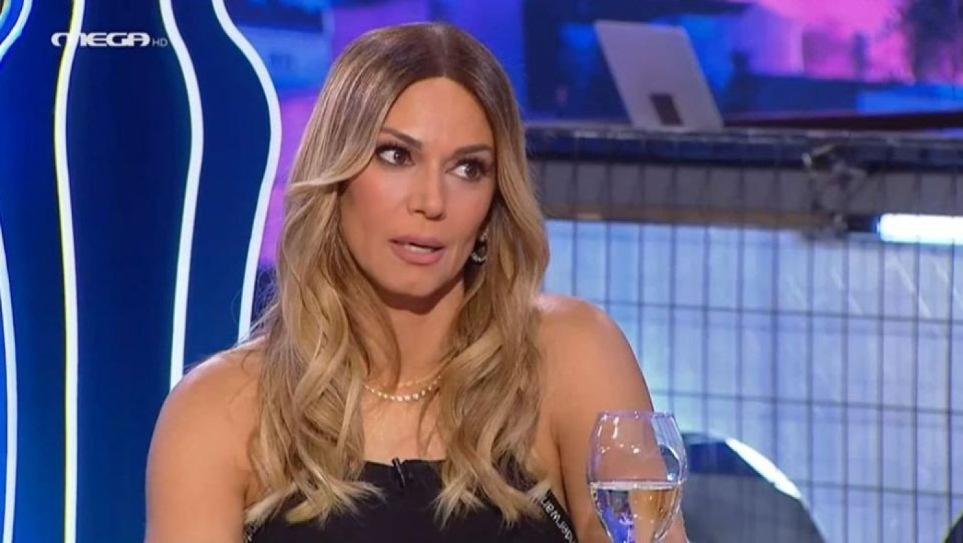 Έλλη Κοκκίνου: «Δεν ξέρω γιατί, αλλά πιο πολύ ελκύω νέους άνδρες»