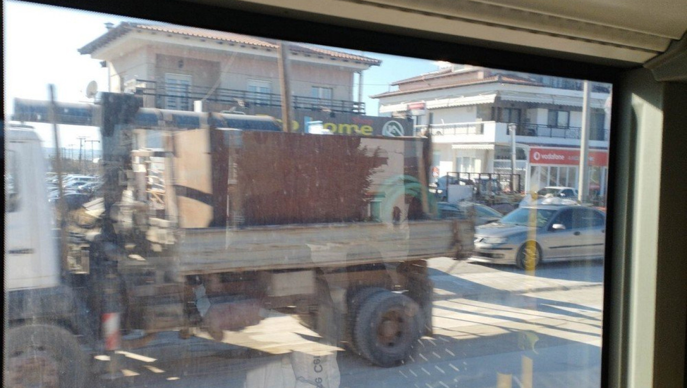 Έργα στην Γεωργικής Σχολής, μόνο ένα ρεύμα είναι ανοιχτό (pics)