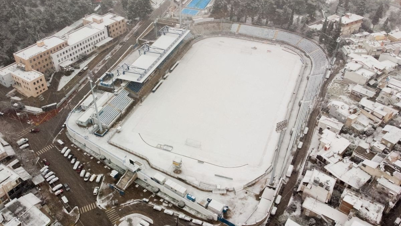 «Το Λαμία-ΠΑΟΚ αναβλήθηκε για να μην κινδυνέψουν οι ποδοσφαιριστές, είχε 10 πόντους χιόνι το γήπεδο»