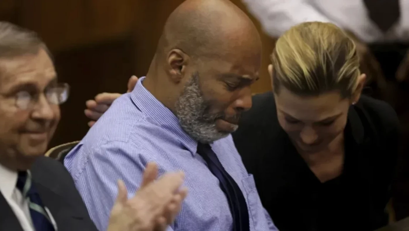 Θύμα δικαστικής πλάνης έκανε 28 χρόνια φυλακή -Είχε καταδικαστεί σε ισόβια για φόνο, σοκαριστική ιστορία