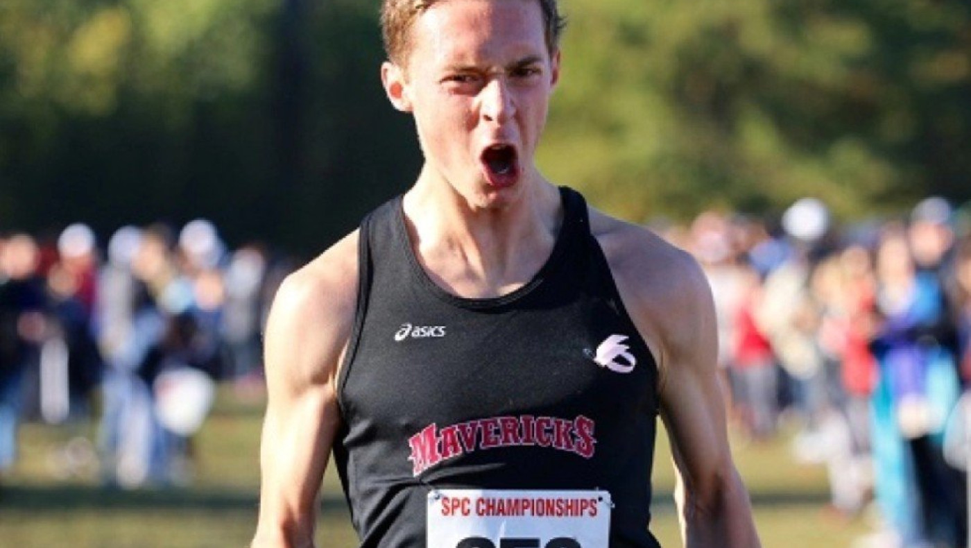 «Έσπασε» ρεκόρ 24 χρόνων ο Σγουρός στα 3000μ