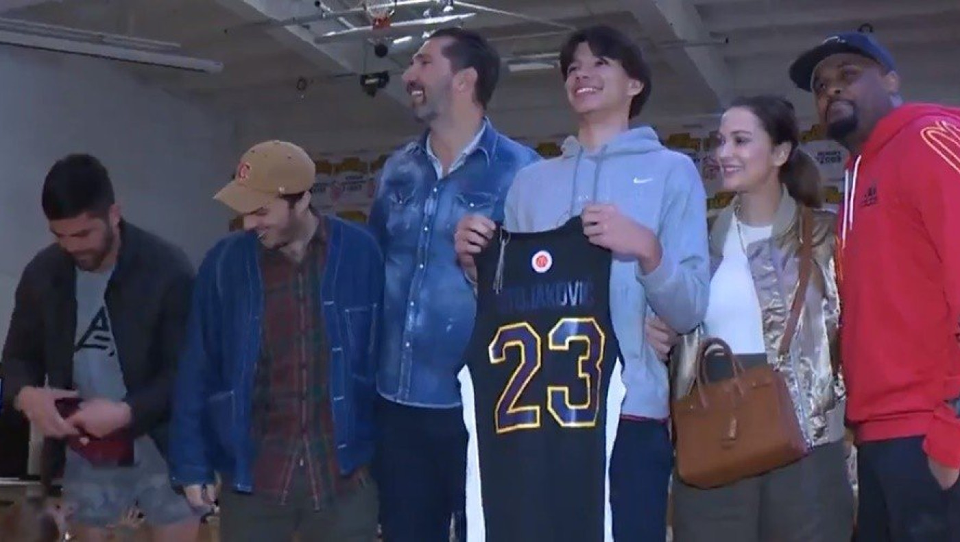 Ο Αντρέι Στογιάκοβιτς, γιος του Πέτζα, θα εκπροσωπεί το Σακραμέντο και την Ελλάδα