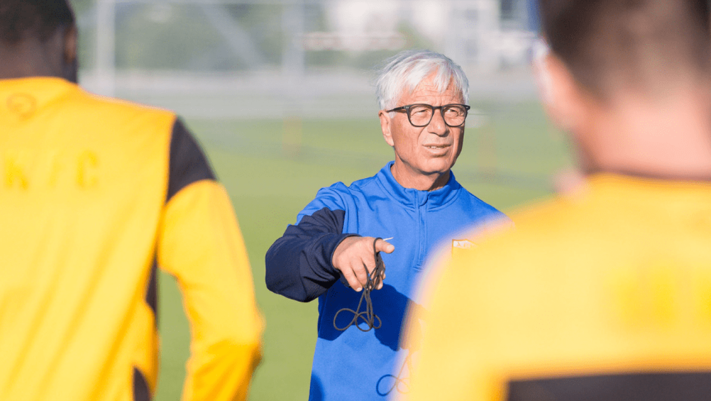 Μπουρουτζίκας: «Να γίνει... καλόγερος ο Ντέλιας - Ο πιο πονηρός θα κερδίσει με την ΑΕΚ»