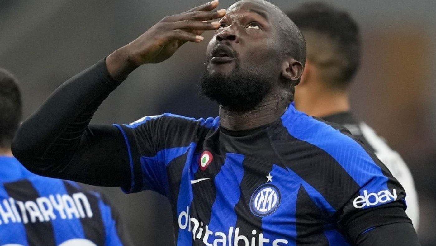 Ανακοίνωσε τον Λουκάκου η Νάπολι