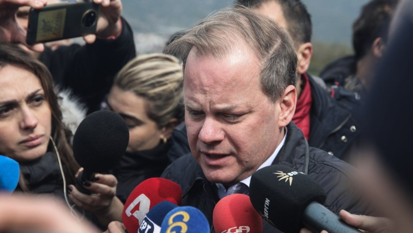 Tέμπη: Πατέρας θύματος καταθέτει αγωγή κατά του Κώστα Καραμανλή