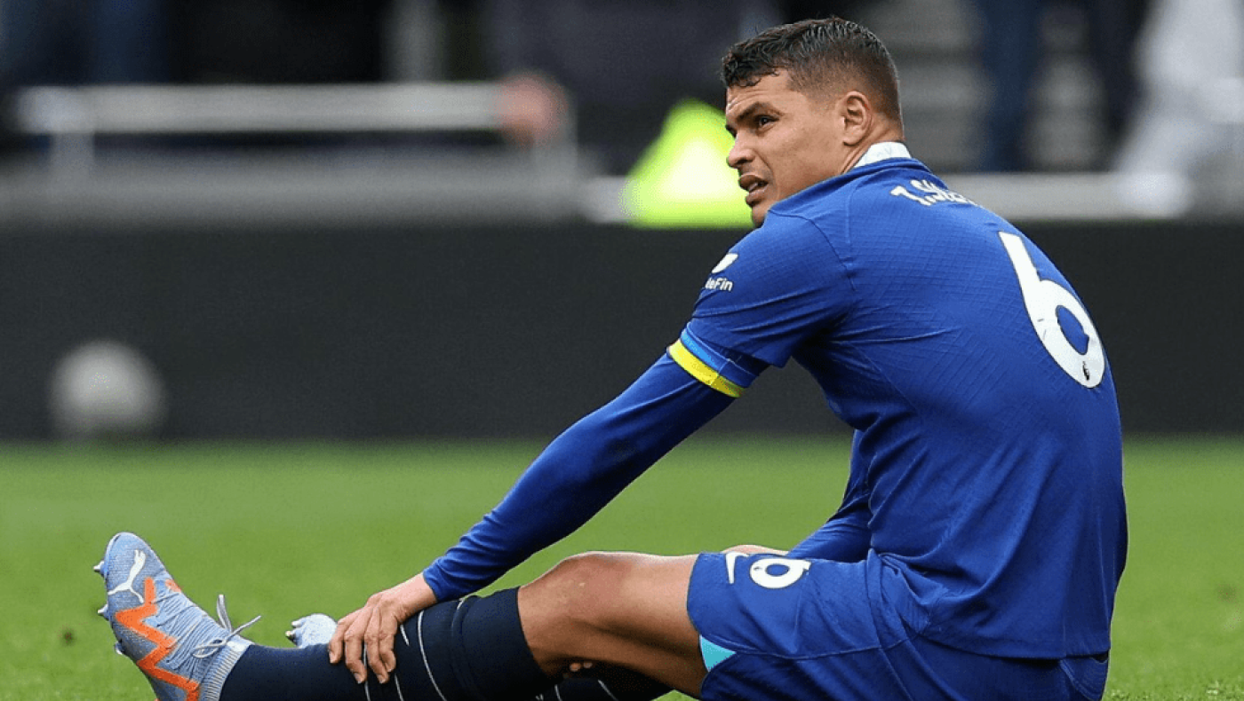 Ζημιά στο γόνατο για τον  Τιάγκο Σίλβα - Πόσο καιρό μένει εκτός