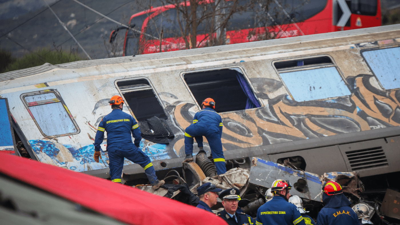 Τραγωδία στα Τέμπη: Στην εντατική ο μοναδικός επιζών του πρώτου βαγονιού - Το «κατηγορώ» της μητέρας του