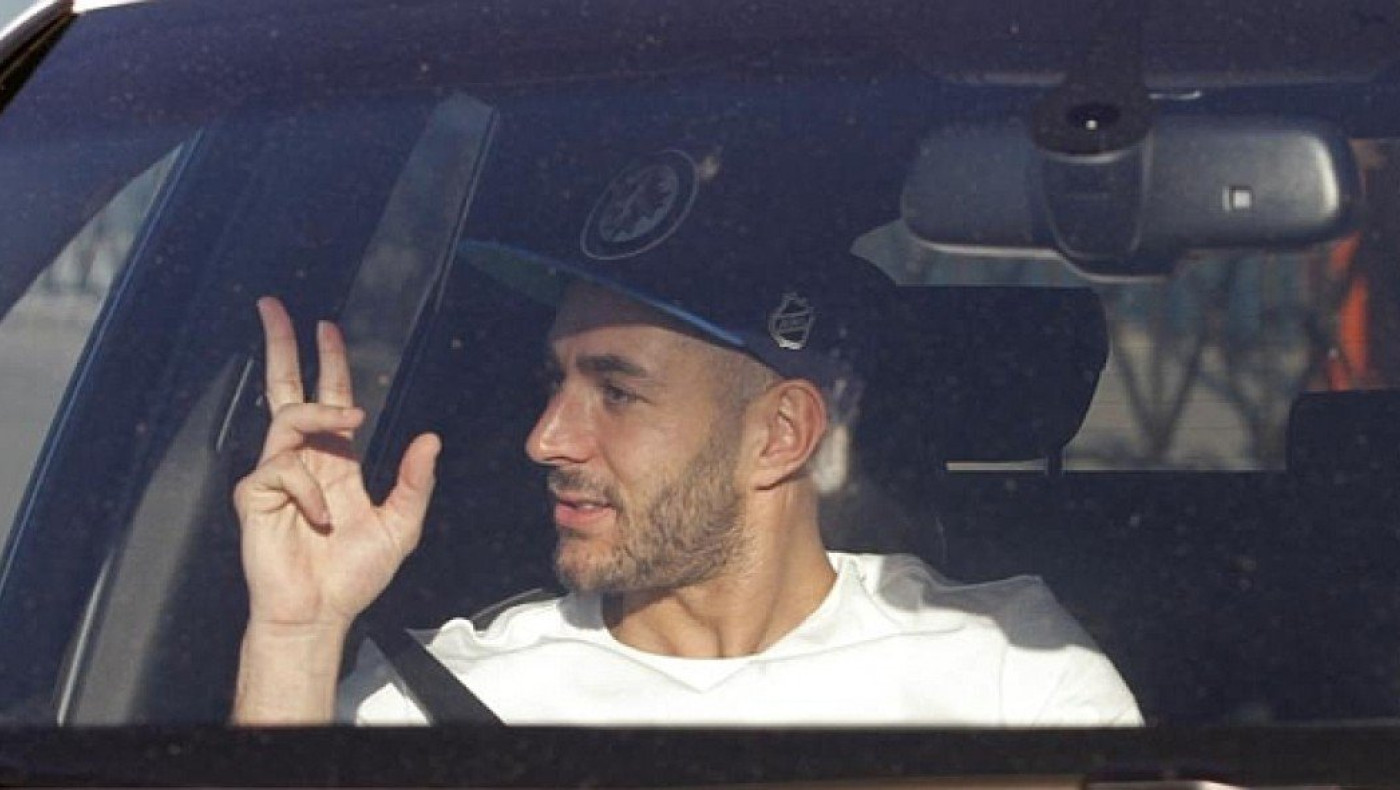 Παραδέχεται τον εκβιασμό ο Μπενζεμά