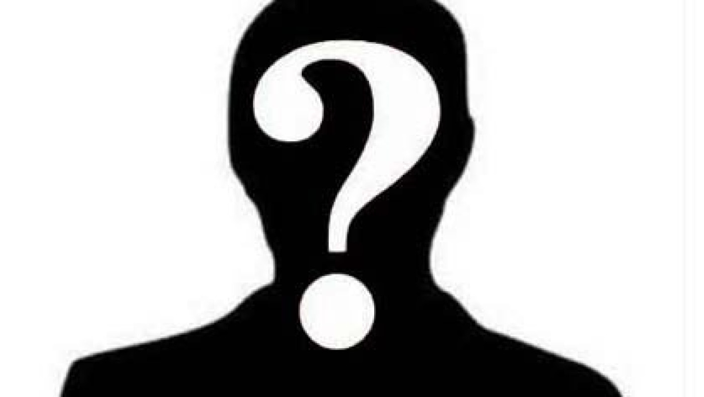 Γνωστός τραγουδιστής ήρθε στη Θεσ/νίκη για να κουρευτεί σε πρώην ποδοσφαιριστή!