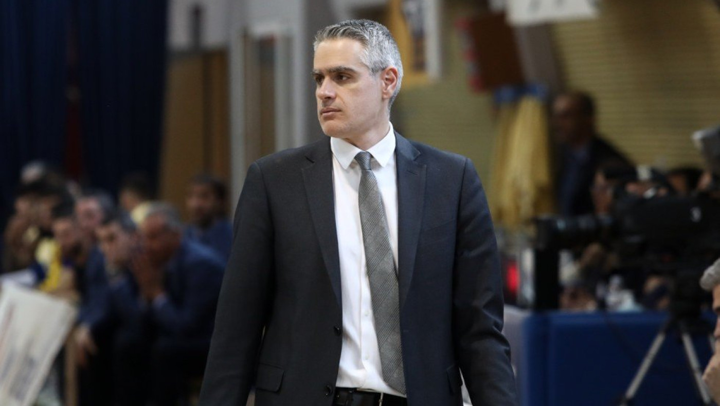 Μετά τον Σλαφτσάκη ο Άρης κλείνει... κοντό και ψηλό