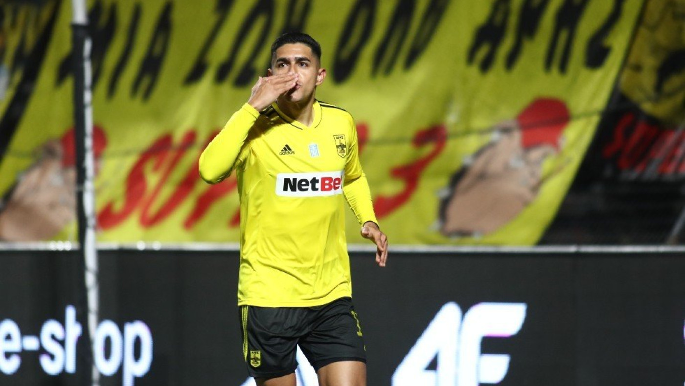 Ο Άρης κάνει νωρίς το 1-0 με Λουίς Πάλμα