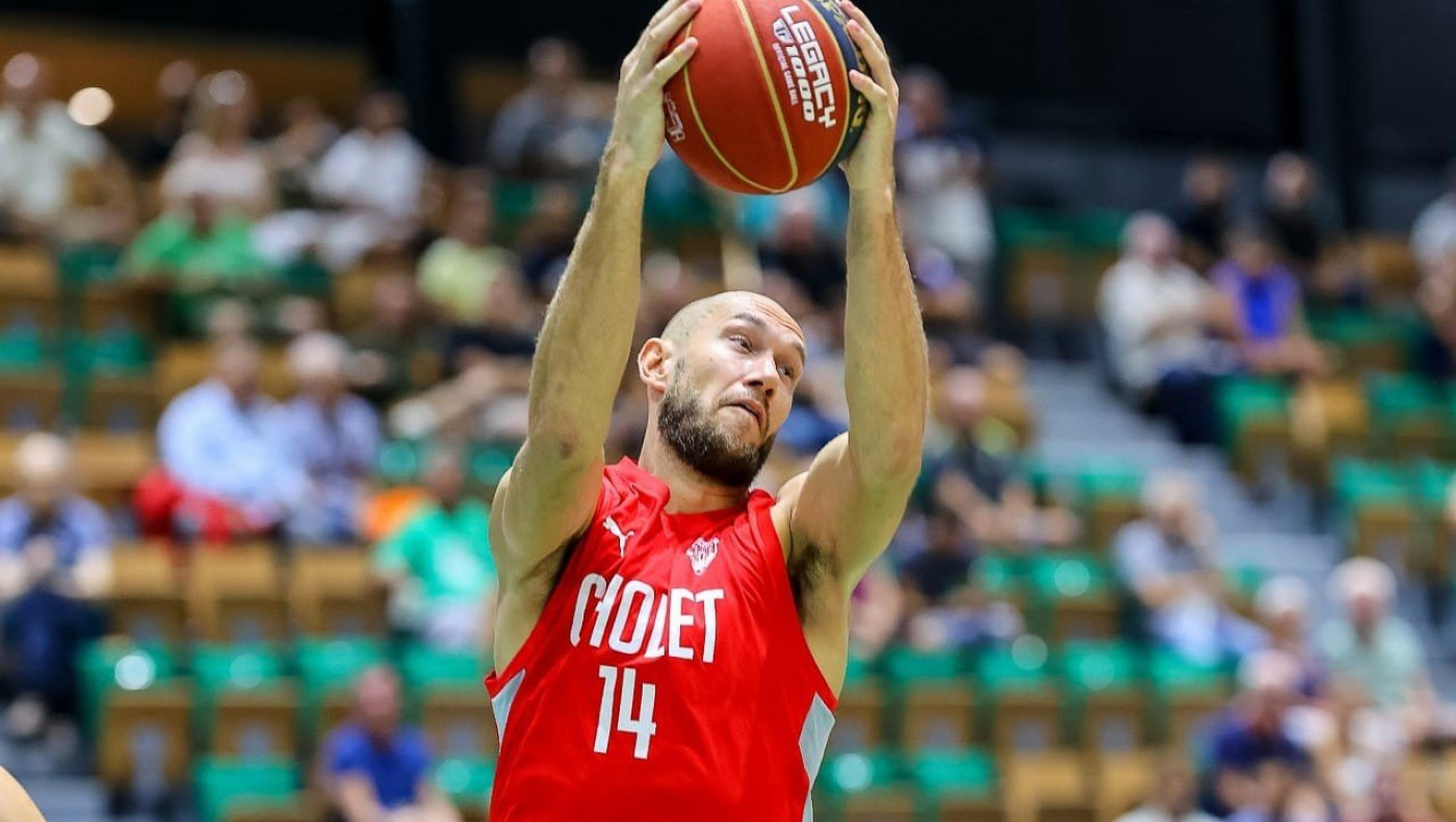 Πρώην παίκτης του Ολυμπιακού και του Κολοσσού διαγνώστηκε με όγκο στους όρχεις