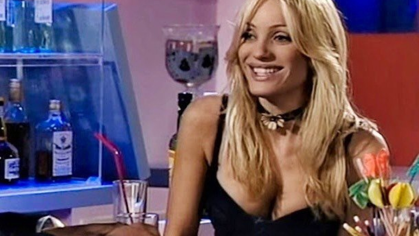 Πώς είναι σήμερα η εντυπωσιακή Ουκρανή Νατάσα από τη «Βότκα Πορτοκάλι»