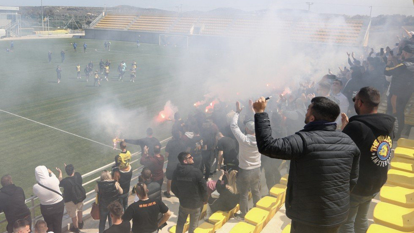 Θερμή υποδοχή στο Αγρίνιο για την ΑΕΚ