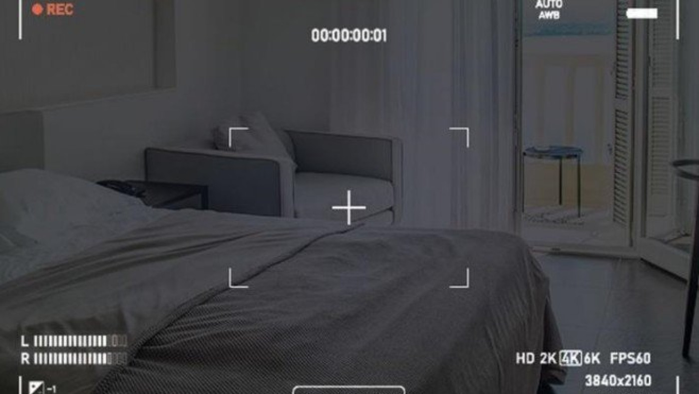 Θεσσαλονίκη: Φοιτήτρια ζητάει αποζημίωση από ιδιοκτήτη διαμερίσματος για κρυφή κάμερα