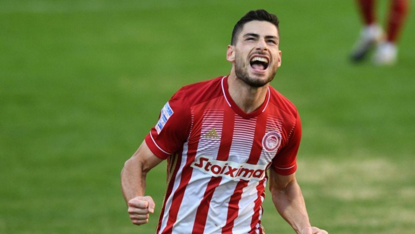 Ολυμπιακός: Ανανεώνει ο Μασούρας