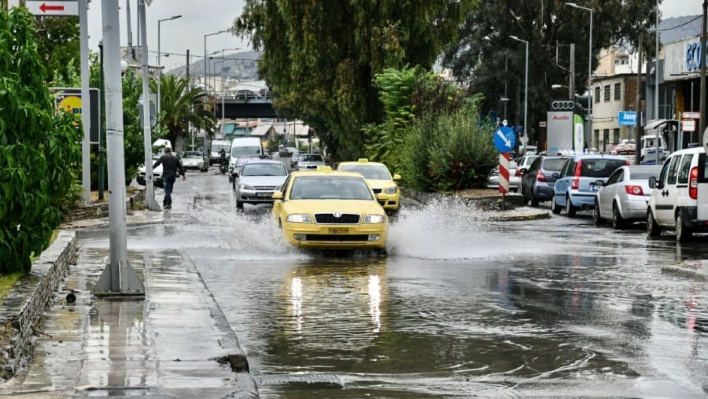 Καιρός σήμερα: Πρόγνωση για μπόρες σε κάποιες περιοχές της χώρας