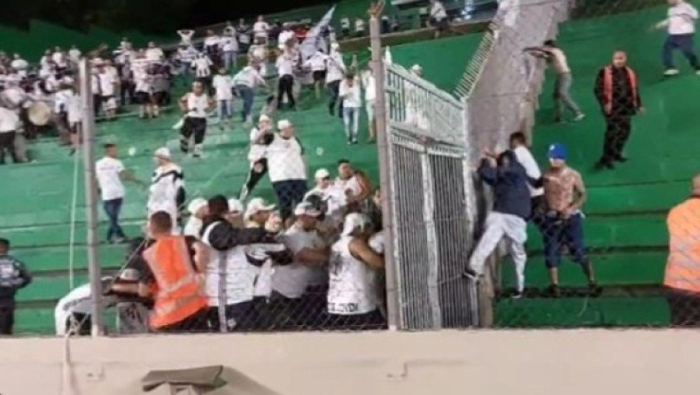 Χαμός στη Βραζιλία: Οπαδοί της Σάντος εισέβαλαν στην εξέδρα οπαδών της Γκρέμιο (vid)