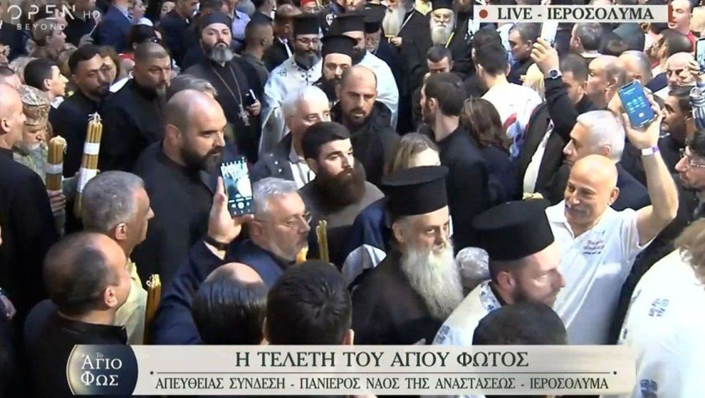 Στα Ιεροσόλυμα για το Άγιο Φως, ο Γιώργος Σαββίδης!
